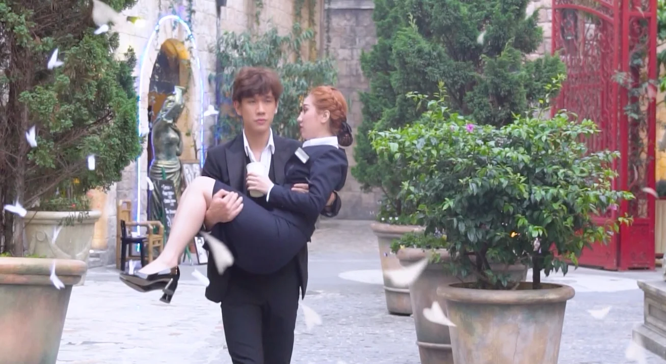 Chuyện Tình Nàng Tiên Cá - Chuyện Tình Nàng Tiên Cá